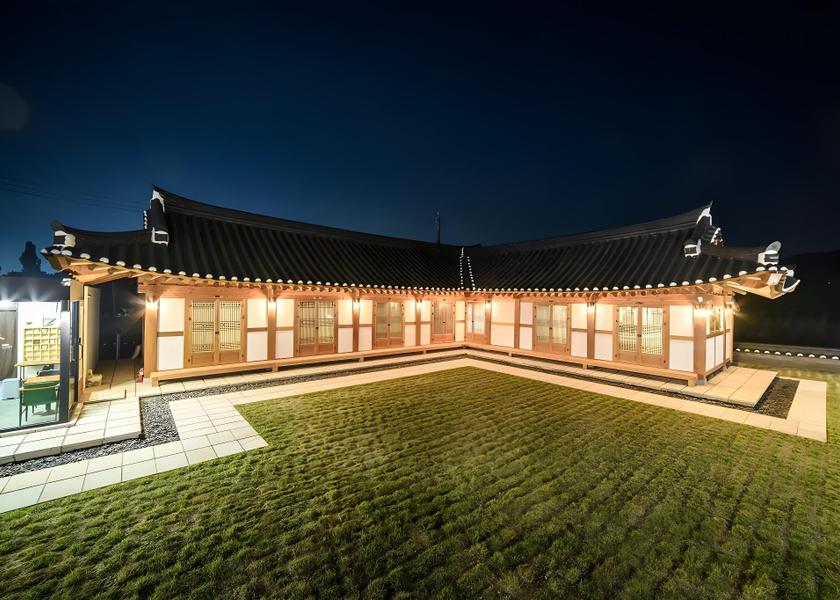 North Gyeongsang Gyeongju Hotel Exterior