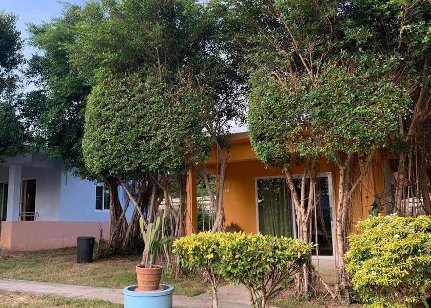 Prachuap Khiri Khan Province Bang Saphan Exterior view