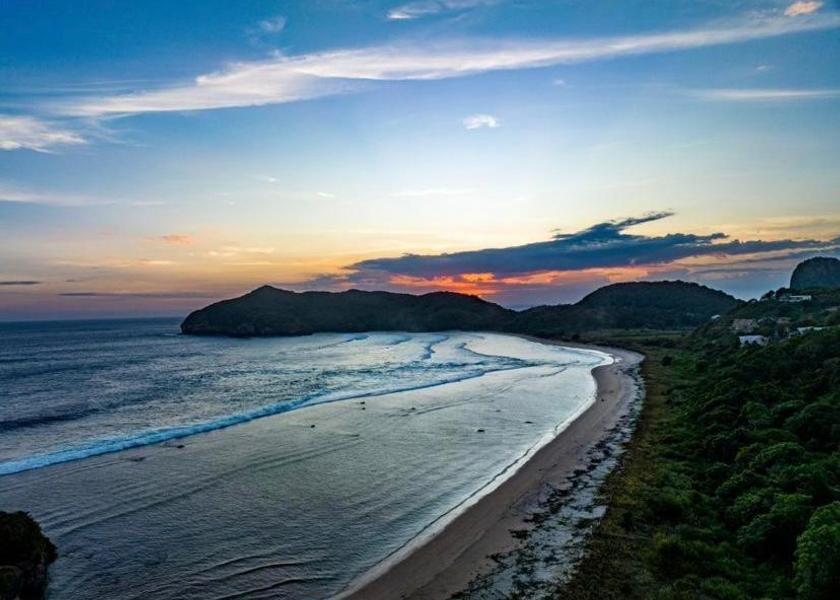 West Nusa Tenggara Sumbawa Barat Nearby attraction