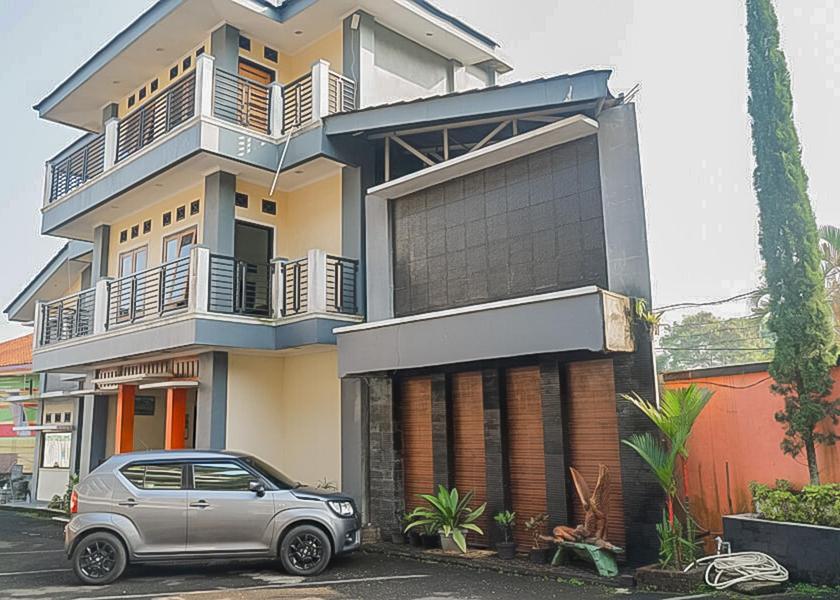 West Java Megamendung Exterior view