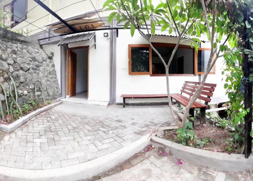 West Nusa Tenggara Sumbawa Barat Hotel Exterior