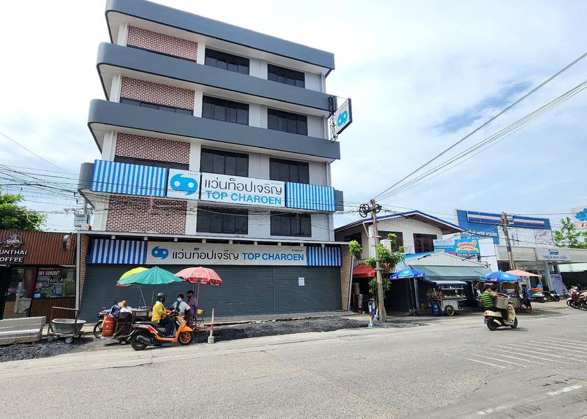Samut Prakan Province Phra Pradaeng Exterior view