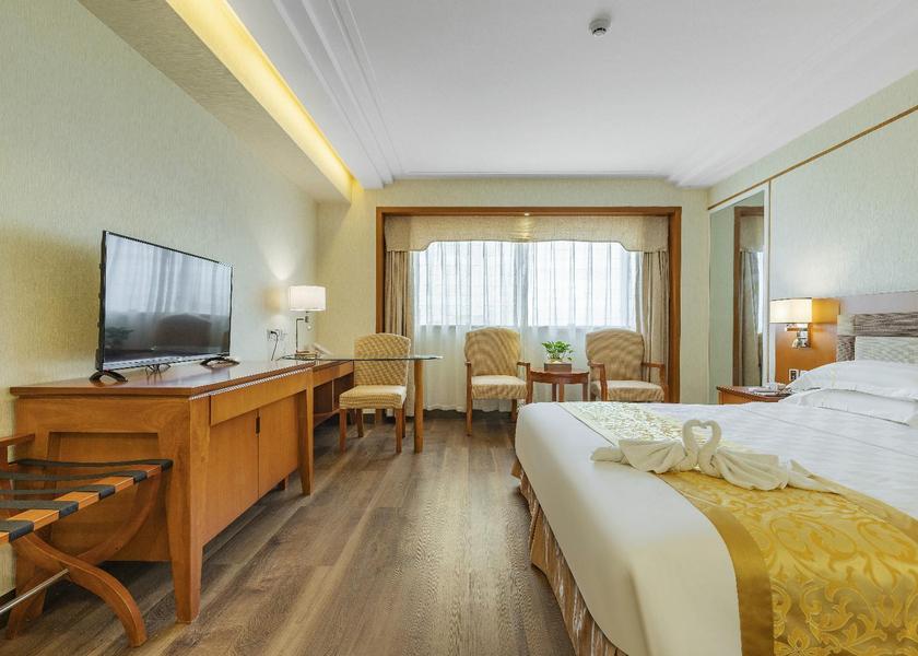 Hainan Haikou Standard Queen