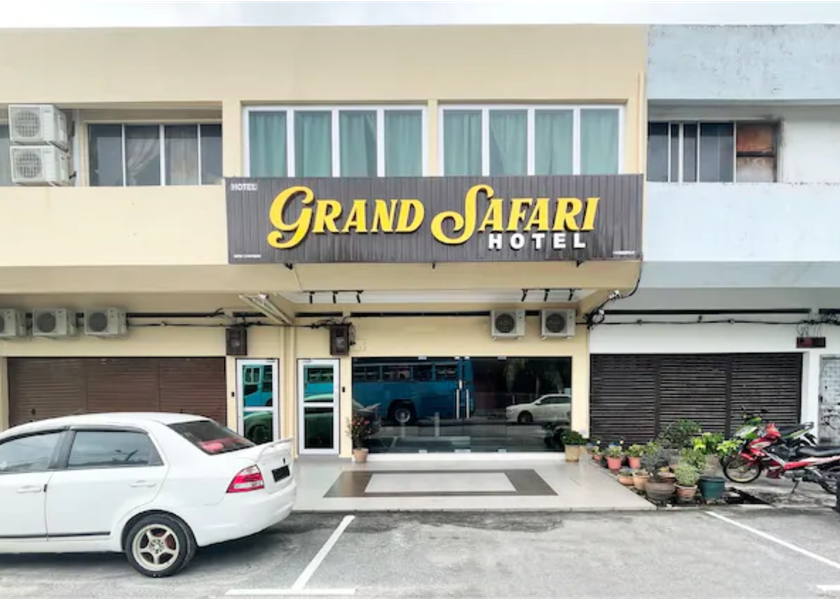Perak Seri Manjung Exterior view