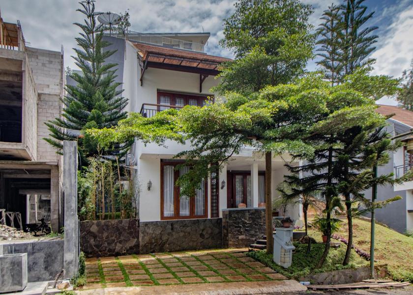 West Java Cimenyan Exterior view