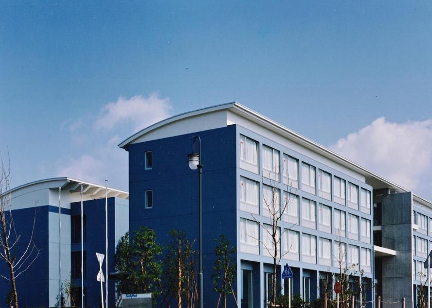 Kanagawa Yokosuka Exterior view