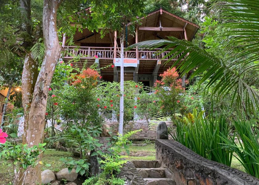 North Sumatra Bukit Lawang Entrance