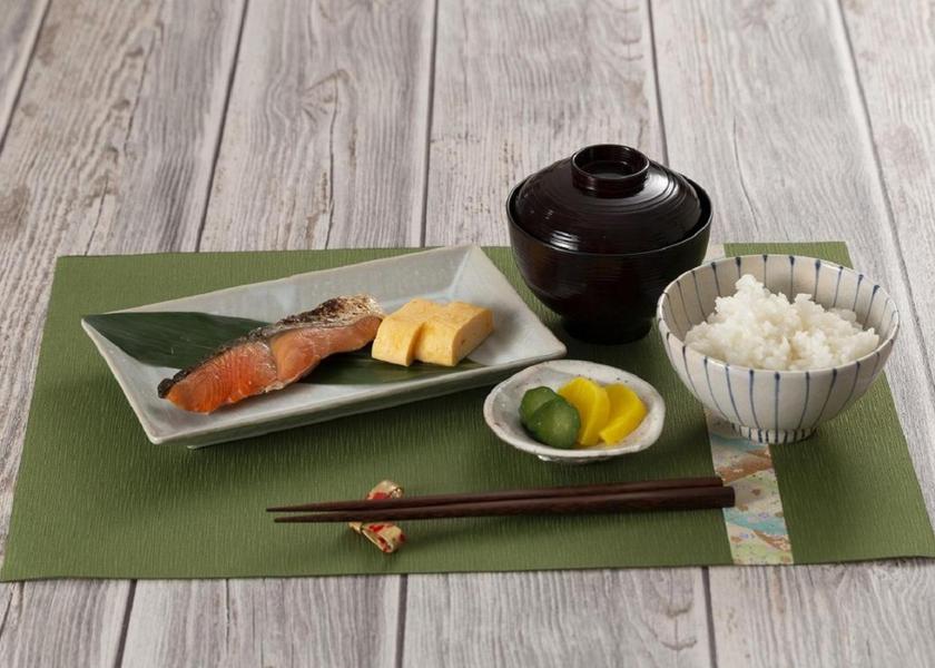 Nara Ikoma Food and beverages