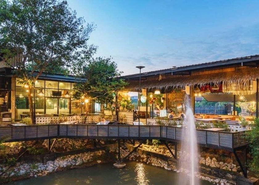 Nakhon Nayok Province Nakhon Nayok Restaurant