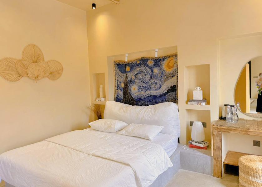 Phu Tho Province Kim Boi Deluxe Family Room with Pool View