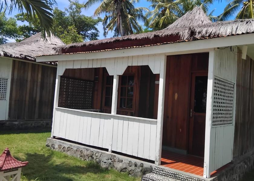 East Nusa Tenggara Maumere Hotel Exterior