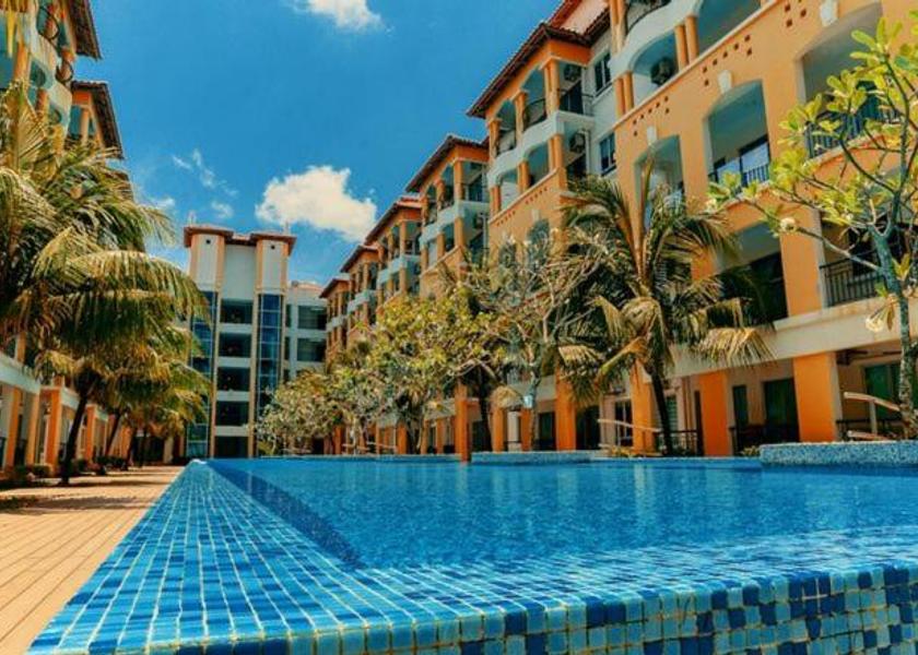 Johor Bandar Penawar Swimming pool