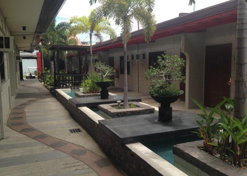 Central Luzon Angeles City Exterior view