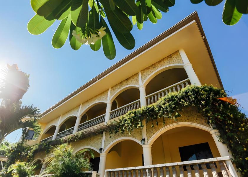 Central Visayas Moalboal Hotel Exterior
