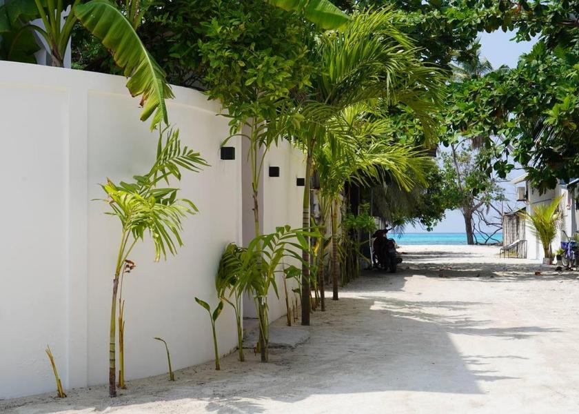 South Ari Atoll Dhangethi Beach