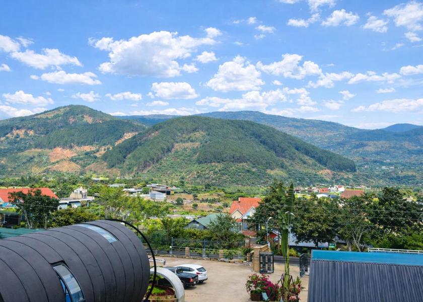 Uttarakhand Mukteshwar Surrounding environment