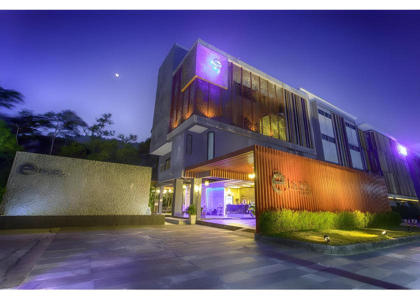 Phuket Province Ko Kaeo Hotel Exterior