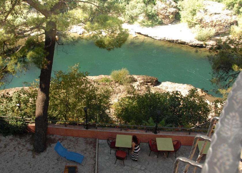 Federation of Bosnia and Herzegovina Mostar Garden