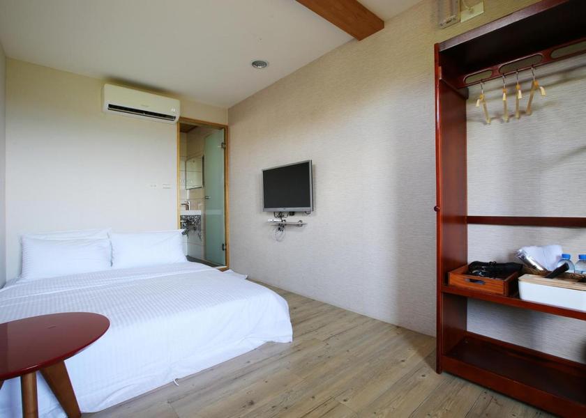 Pingtung County Liuqiu Double Room with Balcony and Sea View