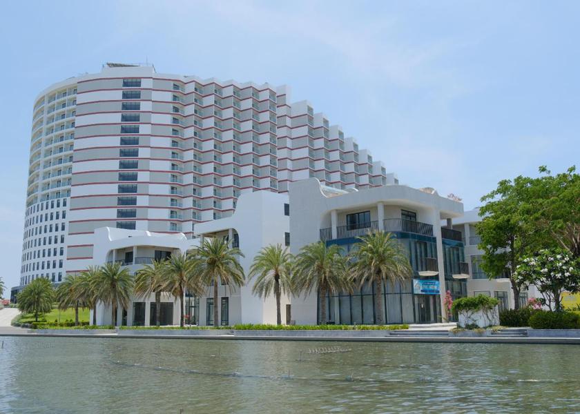 Khanh Hoa Province Cam Ranh Exterior view