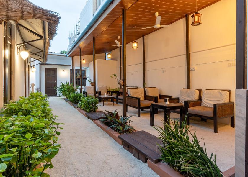 North Ari Atoll Ukulhas Facilities