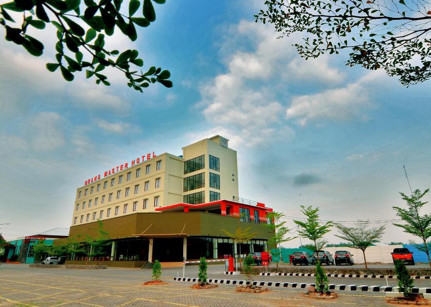 Central Java Purwodadi Exterior view