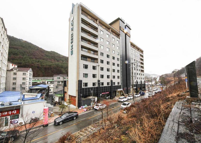 Gangwon Jeongseon Hotel Exterior
