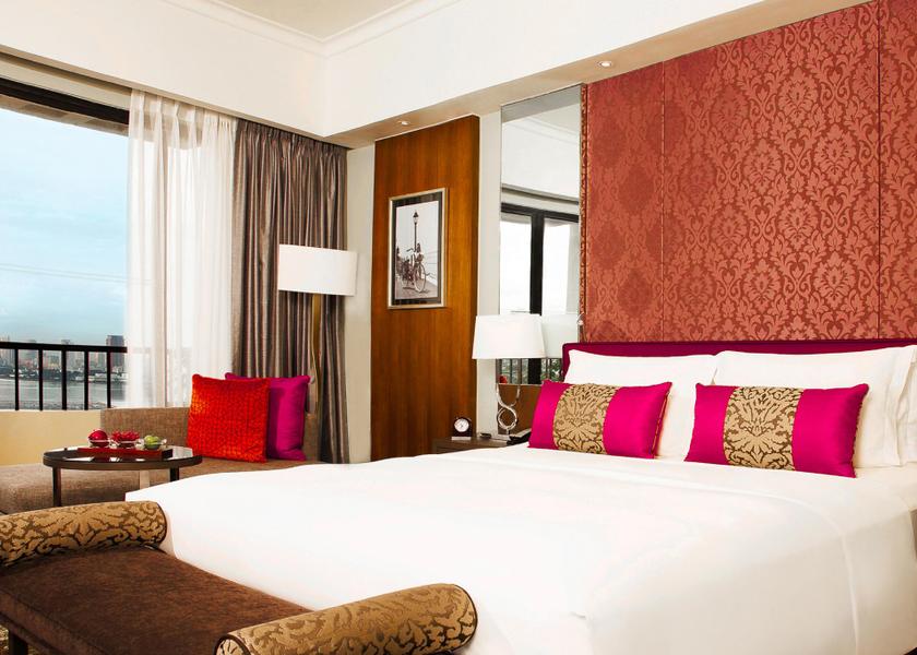  Pasay LUXURY CLUB ROOM, 1 King Size Bed, Pool View