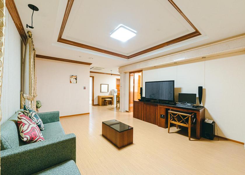 South Gyeongsang Tongyeong Public Areas