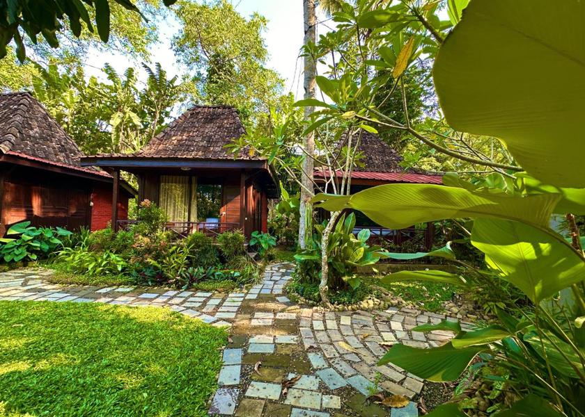 Central Java Mungkid Exterior view