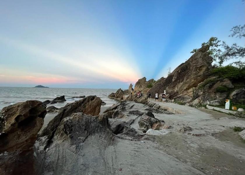 Thanh Hóa Province Hoang Hoa Nearby attraction