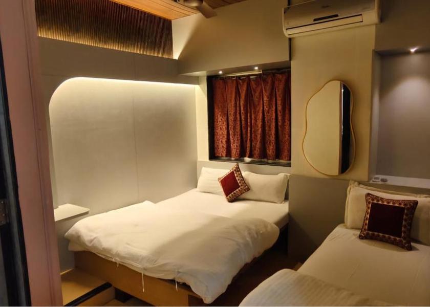 Maharashtra Mumbai 1025