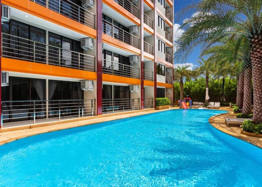 Phuket Province Mai Khao Swimming pool