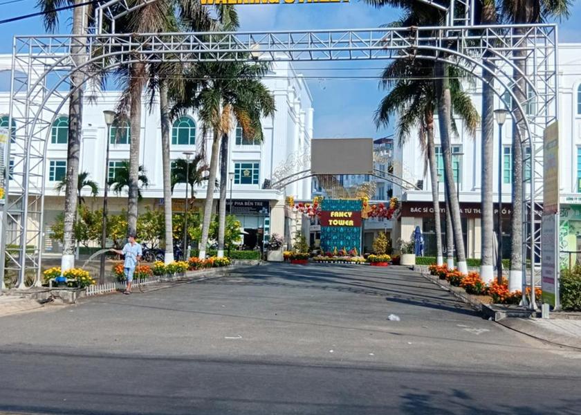 Vinh Long Province Ben Tre Exterior view