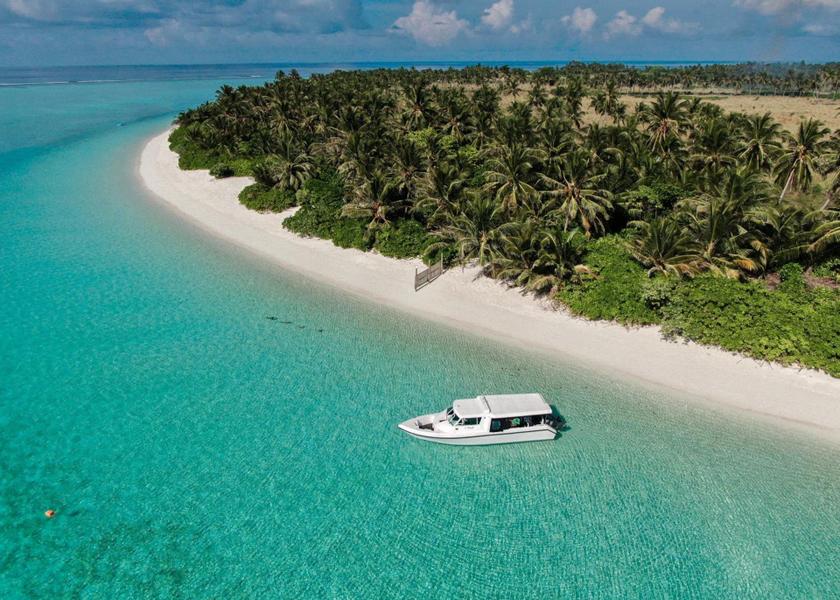 North Ari Atoll Thoddoo Beach