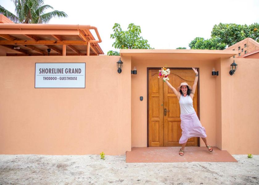 North Ari Atoll Thoddoo Entrance