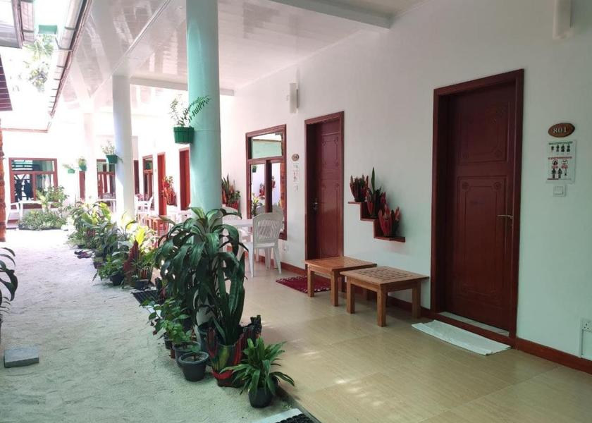 North Ari Atoll Thoddoo Entrance