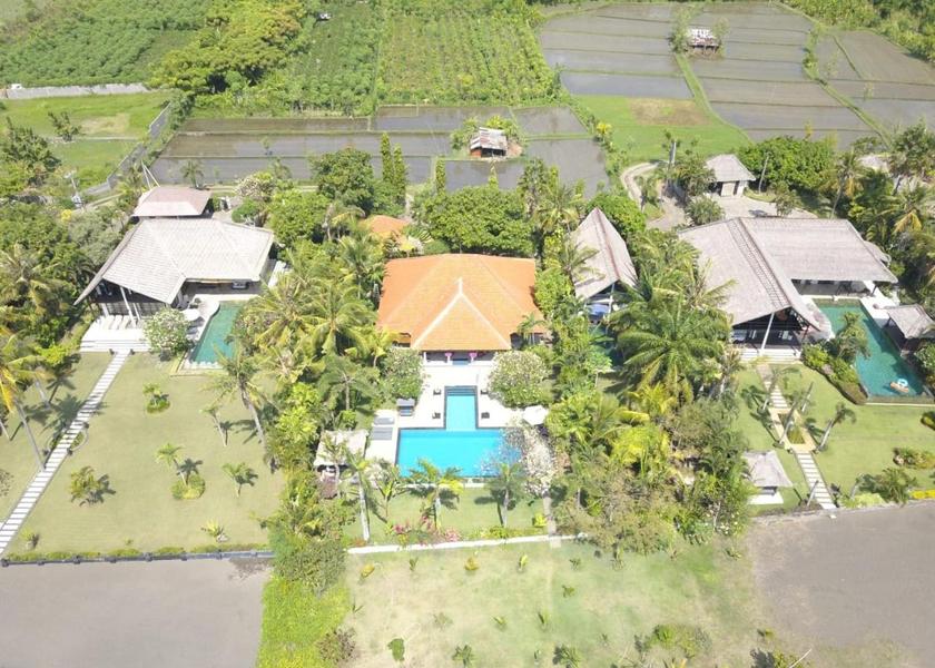 Bali Banjar Exterior view