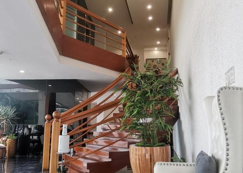 Central Luzon Angeles City Lobby