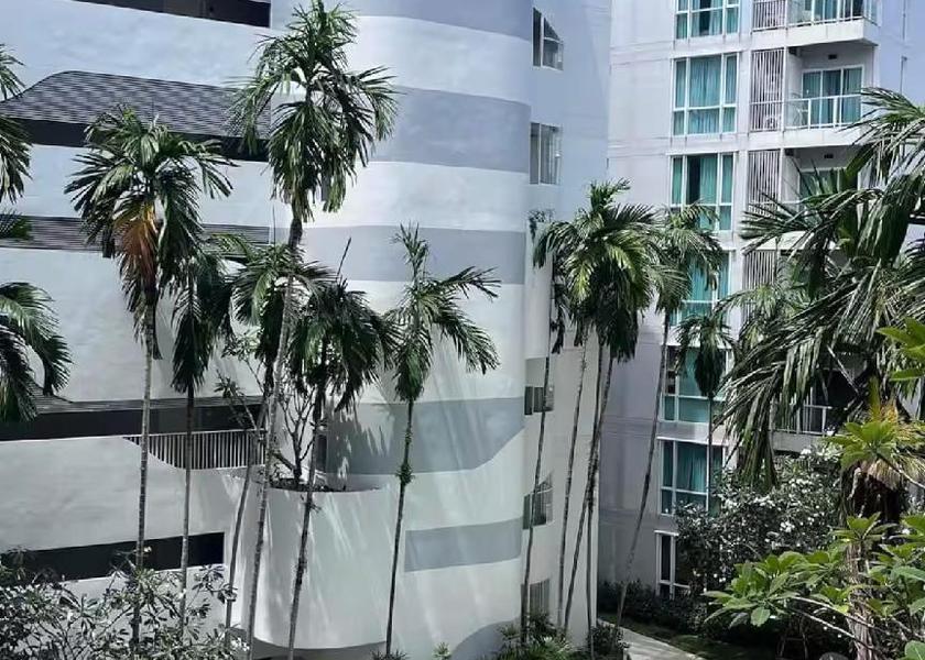 Phuket Province Wichit Exterior view