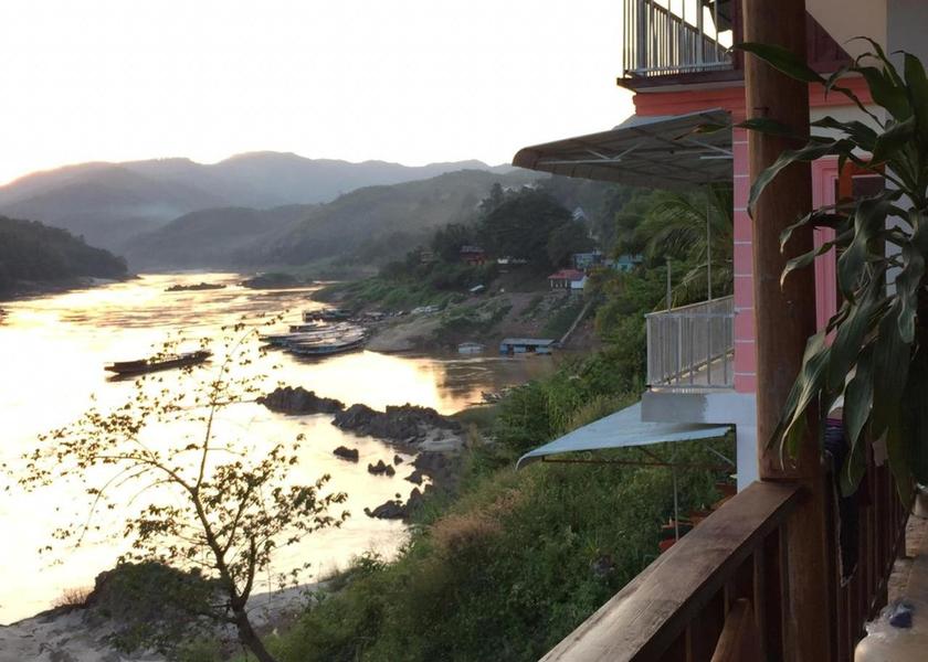 Oudomxay Province Pakbeng Balcony/terrace