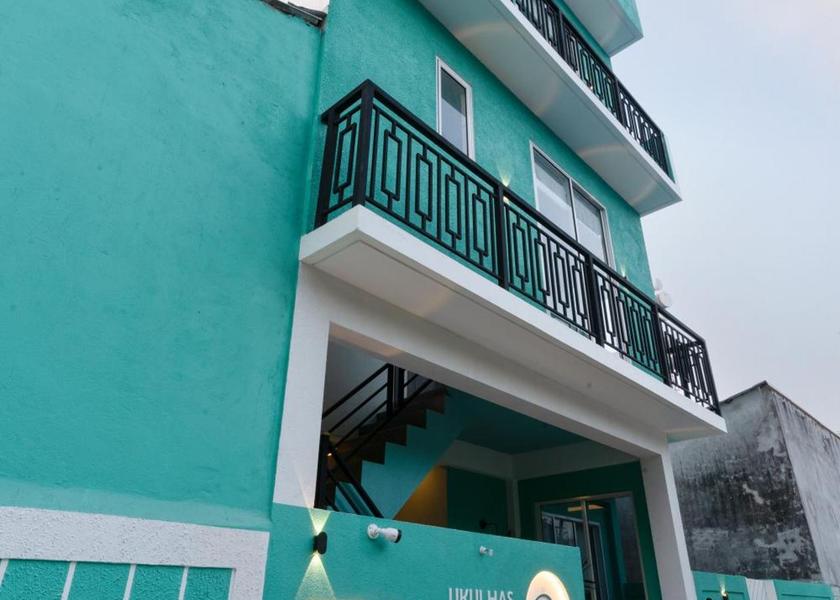 North Ari Atoll Ukulhas Exterior view
