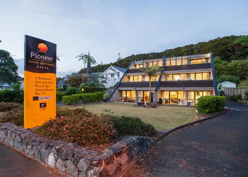Northland Paihia Entrance