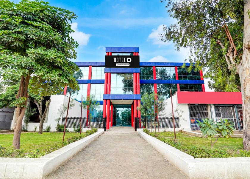 Uttar Pradesh Noida Facade