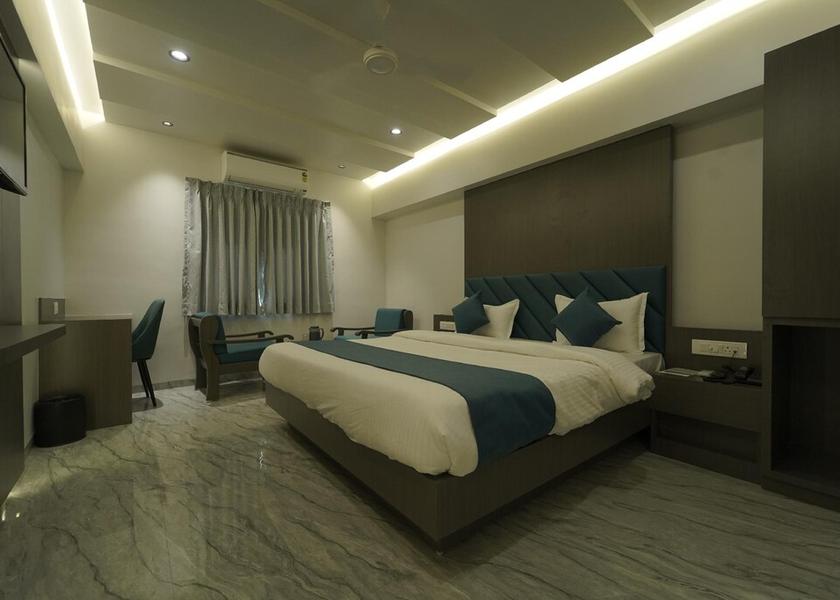 Gujarat Vadodara Public Areas