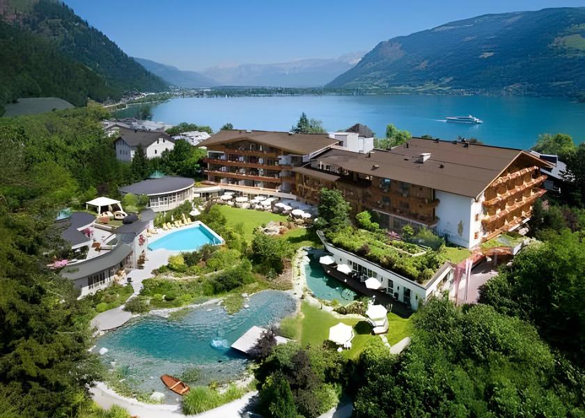 Salzburg State Zell am See Exterior view