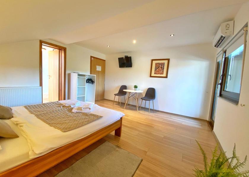Karlovac Rakovica Double Room with Balcony