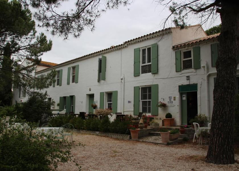 Provence-Alpes-Côte d'Azur Saintes-Maries-de-la-Mer Exterior view