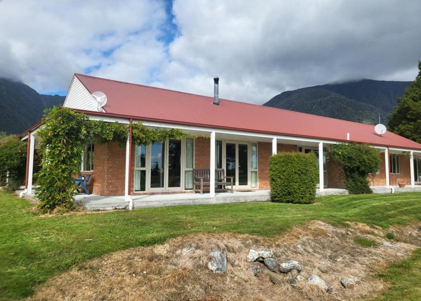 West Coast Fox Glacier Hotel Exterior