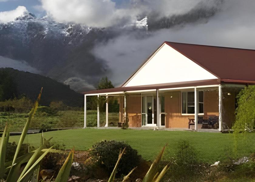 West Coast Fox Glacier Exterior view